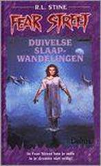 Duivelse slaapwandelingen / Fear street / 7 9789024372539, Boeken, Verzenden, Gelezen, R.L. Stine