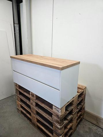 Badmeubel 120 x 46 cm glans wit / naturel 3,5 cm dik eiken b beschikbaar voor biedingen