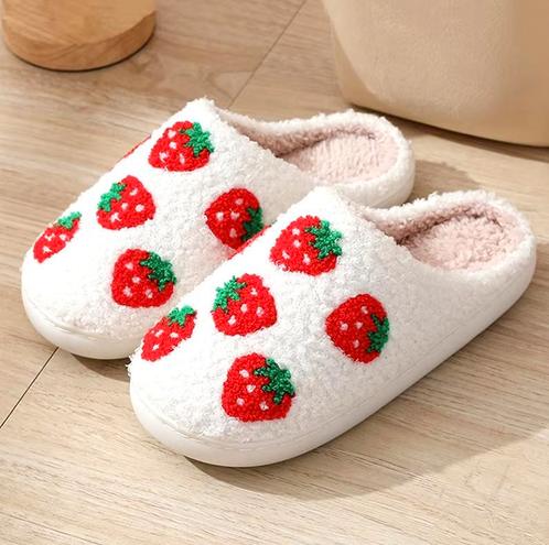 Aardbei Pantoffels | Pluche Gevoerd | Maat 36 tot 45 | Sale, Kleding | Dames, Schoenen, Pantoffels of Sloffen, Nieuw, Verzenden