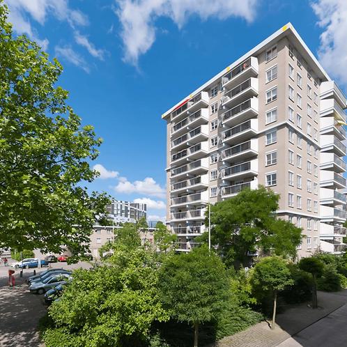 Appartement met balkon en wasmachineaansluiting, Huizen en Kamers, Huizen te huur, Direct bij eigenaar, Amsterdam, Appartement