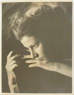 PHILIPPE HALSMAN - Ritratto femminile, Antiek en Kunst