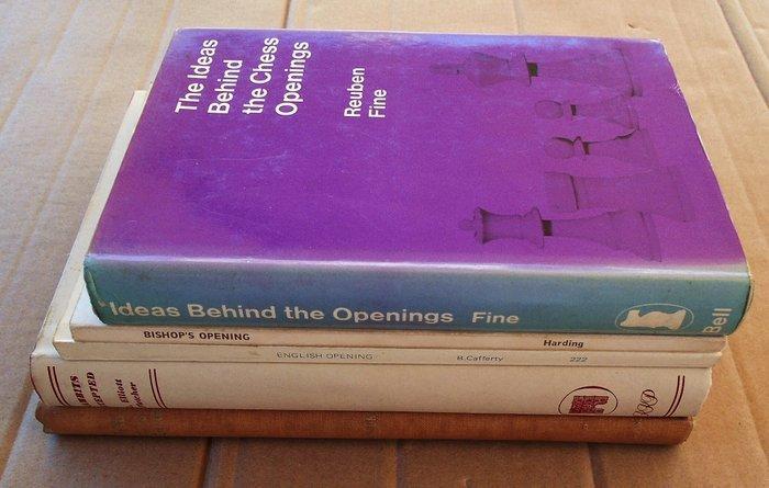 Various authors - Five works on Chess Opening and its, Antiek en Kunst, Curiosa en Brocante