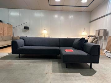 ZGAN Eyye Design on Stock bankstel / hoekbank - Donkerblauw beschikbaar voor biedingen