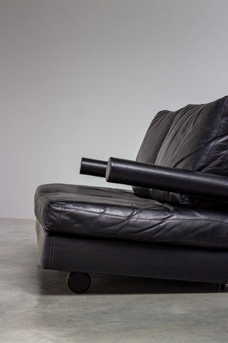 B&B Italia - Antonio Citterio - Fauteuil - Baisity - Leather, Antiek en Kunst, Kunst | Designobjecten