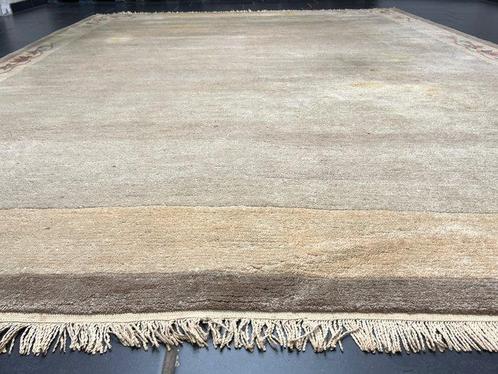 Nepal Tibet - Nepal - Vloerkleed - 350 cm - 255 cm, Huis en Inrichting, Stoffering | Tapijten en Kleden
