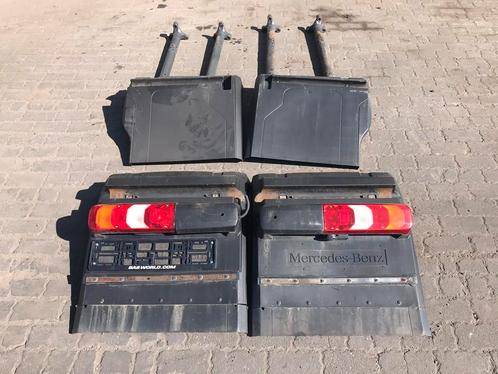 Spatscherm set Mercedes Antos MP4 A 003 544 09 03, Auto-onderdelen, Vrachtwagen-onderdelen, Gebruikt, Mercedes-Benz, Carrosserie en Plaatwerk