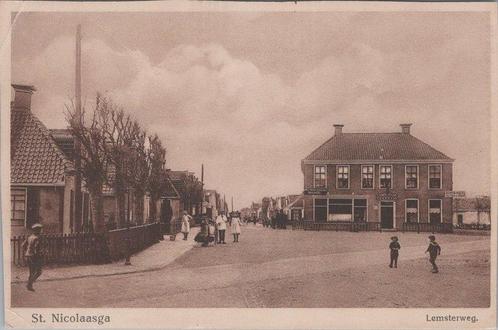 ST. NICOLAASGA - Lemsterweg, Verzamelen, Ansichtkaarten | Nederland, Verzenden