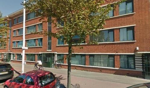 Te Huur 4 Kamer Appartement Lijnbaan In Den Haag, Huizen en Kamers, Huizen te huur, Direct bij eigenaar, Den Haag, Appartement