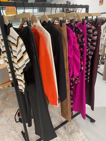 Lady Day SALE | Alles €24,95 | Winter 2024 | Topjurken.nl beschikbaar voor biedingen