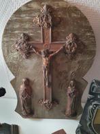 Veilinglot van 44 religieuze voorwerpen - Diverse materialen