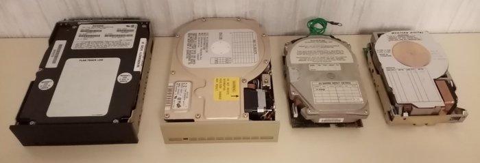 4 Old PC hard disk drives - HDD - Computer, Spelcomputers en Games, Spelcomputers | Overige Accessoires