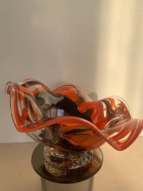 Schaal - Glas - Handgeblazen bloemenmand, Antiek en Kunst, Curiosa en Brocante