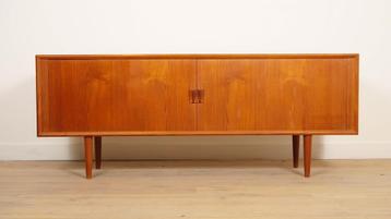 Vintage dressoir | Svend Aage Larsen | Deens design | beschikbaar voor biedingen