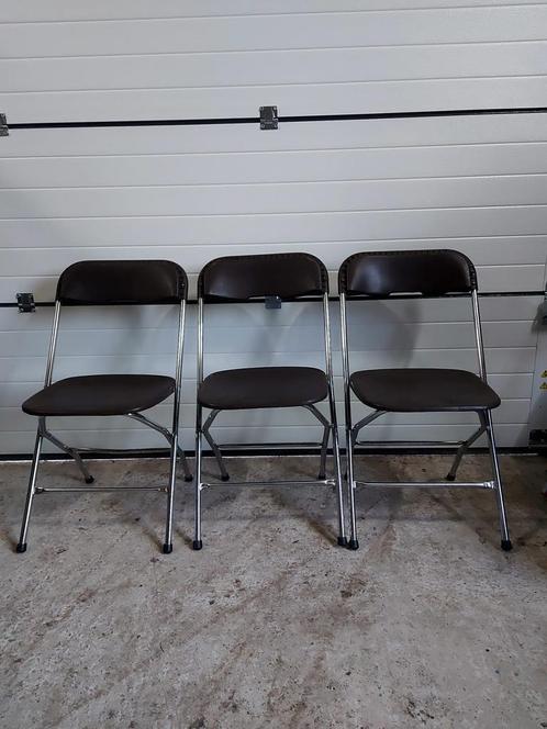 Klapstoelen Huren, Hobby en Vrije tijd, Feestartikelen | Verhuur, Zo goed als nieuw, Ophalen of Verzenden