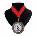 Nummer 2 kampioensmedaille rood - Medailles, Hobby en Vrije tijd, Nieuw, Ophalen of Verzenden