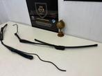 Tesla Model 3 4x4 Dual ruitenwisser arm set rechts en links, Gebruikt