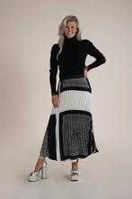 -50% Nukus  Nukus Anna skirt black/offwhite  maat S, Verzenden, Nieuw, Zwart