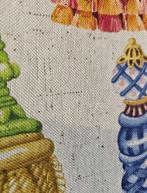 TESSUTO Exclusief land met gekleurde plooien, beige touwen