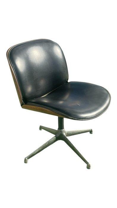 Ennio Fazioli - Stoel - Leder, Antiek en Kunst, Antiek | Meubels | Stoelen en Banken