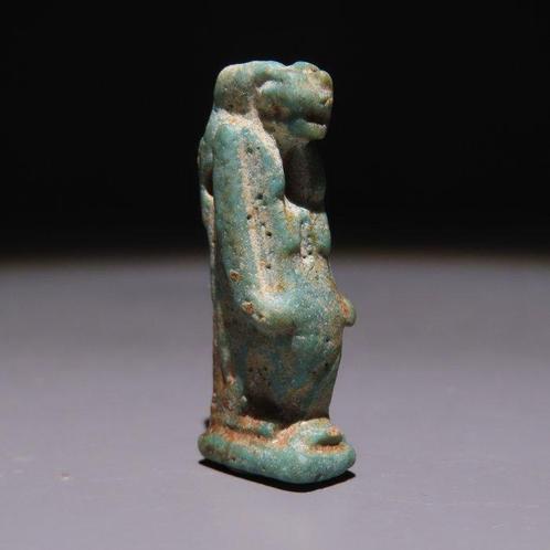 Oud-Egyptisch Faience Amulet van de godin Toeris. Late, Verzamelen, Mineralen en Fossielen