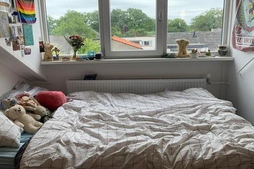 Kamer Bremstraat in Enschede, Huizen en Kamers, Kamers te huur, 20 tot 35 m², Enschede