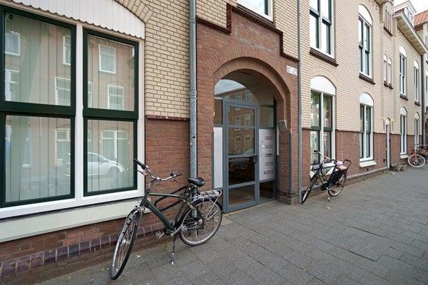 Te huur: Appartement Fahrenheitstraat 121 in Den Haag met 3, Huizen en Kamers, Huizen te huur, Direct bij eigenaar, A, Tussenwoning