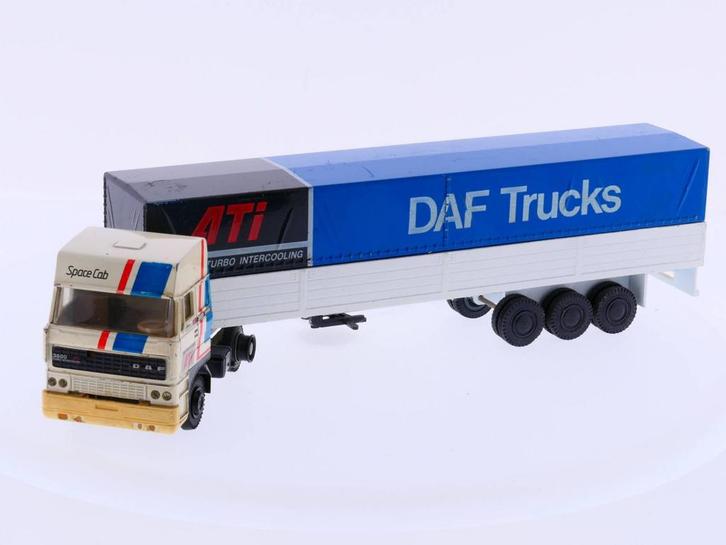 Schaal 1:50 DAF 3600 Lion Car Nr. 76 trekker met oplegger..., Hobby en Vrije tijd, Modelauto's | 1:50, Gebruikt, Ophalen of Verzenden