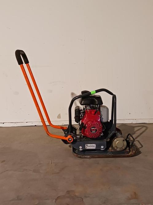 Trilplaat 11kN benzine Altrad Belle, PCLX 320, bouwjaar 2, Tuin en Terras, Hand-tuingereedschap