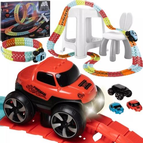 Kruzzel Flexibele Racebaan: 193-Delige Set met LED Auto, Kinderen en Baby's, Speelgoed | Overig, Nieuw, Ophalen of Verzenden