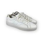 adidas Sleek Triple White - Maat 39.5, Kleding | Dames, Schoenen, Sneakers of Gympen, Gedragen, Verzenden, Adidas