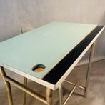 Bureau - IJzer, Hout, schoolbank uit de jaren 70