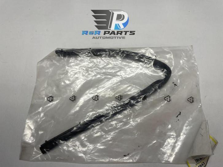 Deurrubber binnenkant onderzijde voorportier rechts - O..., Auto-onderdelen, Carrosserie en Plaatwerk, Nieuw, Deur, Verzenden