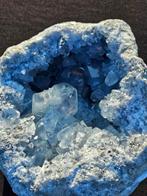 celestine Geode - Hoogte: 18 cm - Breedte: 20 cm- 7.4 kg, Verzamelen, Mineralen en Fossielen