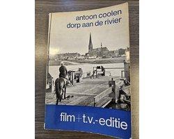 Dorp aan de rivier - Dorp aan de rivier, Boeken, Romans, Ophalen of Verzenden