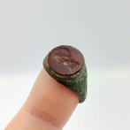 Silk Road, Centraal-Azië Brons Ring met intaglio van het
