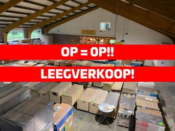 OP = OP LEEGVERKOOP! Vloer en wandtegels!! beschikbaar voor biedingen
