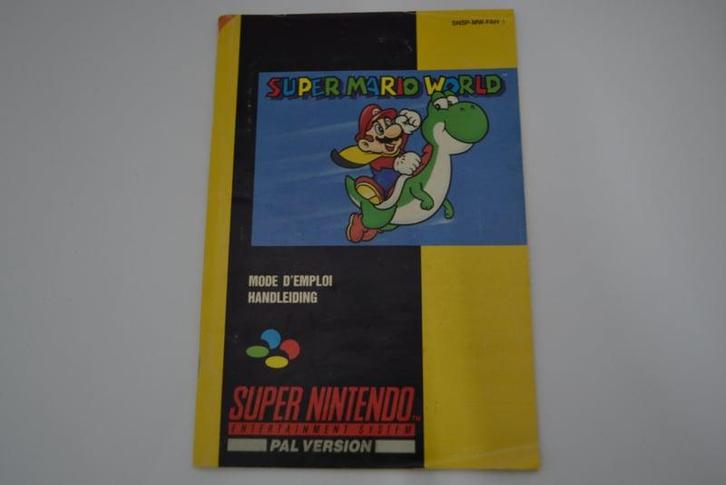 Super Mario World (SNES MANUAL FAH), Spelcomputers en Games, Spelcomputers | Nintendo Consoles | Accessoires, Zo goed als nieuw