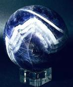 ***NO RESERVE*** Chevron Amethist Bol – Diepe Kleur & Witte, Verzamelen, Mineralen en Fossielen