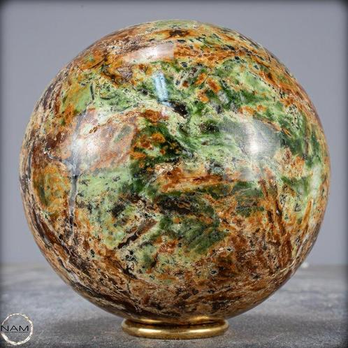 Hoge Kwaliteit Chrysopraas Gebied- 2063.81 g, Verzamelen, Mineralen en Fossielen