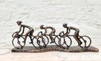 Beeldje - cyclists - Brons, Antiek en Kunst