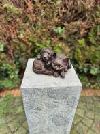Bronzen Pup &amp; Katje - Sculptuur - Interieur - Kantoor, Tuin en Terras, Tuinbeelden, Verzenden, Nieuw, Metaal, Dierenbeeld