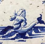 Tegel - Zeewezen - Meermin met vis ? - 1650-1700 - Antieke