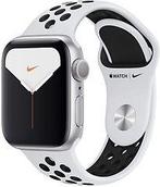 Apple Watch Nike Series 5 40 mm aluminium kast zilver op, Verzenden, Gebruikt