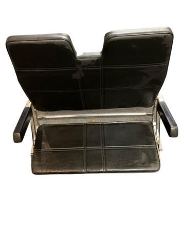 Volvo Derde bankje 245 Incl . Gordels + Montage set, Rear se beschikbaar voor biedingen