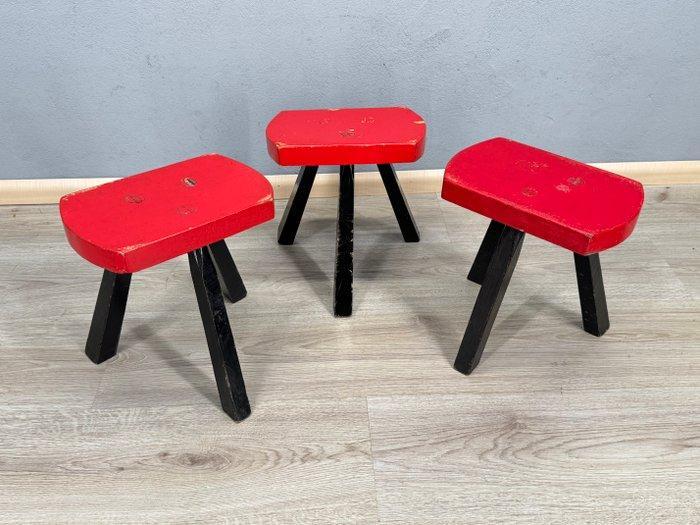 Kruk - Hout - Drie melk krukken, Antiek en Kunst, Curiosa en Brocante