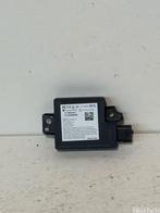 Tesla Model 3 Bluetooth module 1758309-50-A, Ophalen, Gebruikt