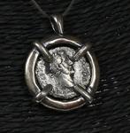 Modern Zilver Hanger met Antoninus Pius denarius