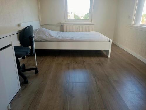 Studio te huur in Capelle aan den IJssel - 70 m² - 2, Huizen en Kamers, Kamers te huur, Rotterdam