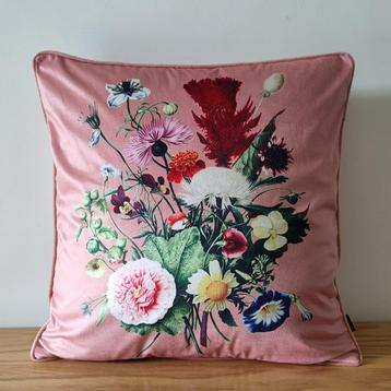 Kussen Bloemen roze 45x45cm beschikbaar voor biedingen