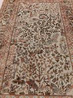 Vloerkleed - 157 cm - 101 cm - Hereke zijde en metaalachtig, Huis en Inrichting, Stoffering | Tapijten en Kleden, Nieuw